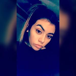 Meet your Posher, Naomi